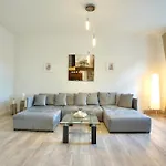 Daire Citynah, Geraeumig, Wlan, Alles Neu, Vollausgestattet *