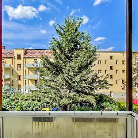 Citynah, Geraeumig, Wlan, Alles Neu, Vollausgestattet Magdebourg