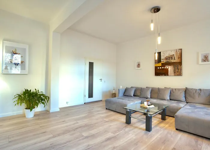 Citynah, Geraeumig, Wlan, Alles Neu, Vollausgestattet * Magdeburg