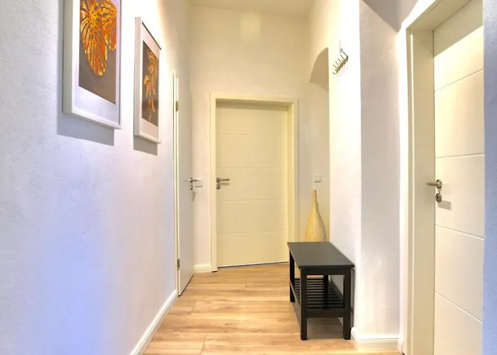 Appartement Citynah, Geraeumig, Wlan, Alles Neu, Vollausgestattet Magdebourg