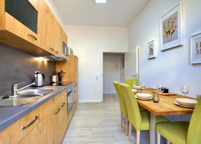 Citynah, Geraeumig, Wlan, Alles Neu, Vollausgestattet Magdebourg