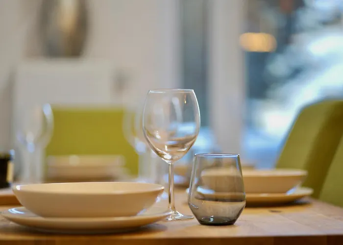 Apartament Citynah, Geraeumig, Wlan, Alles Neu, Vollausgestattet *