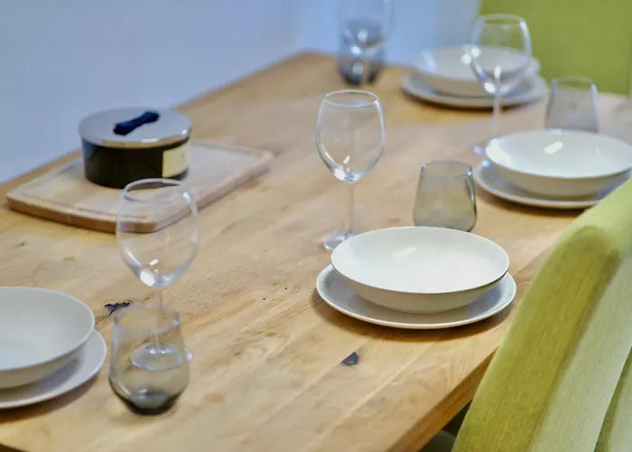 Citynah, Geraeumig, Wlan, Alles Neu, Vollausgestattet