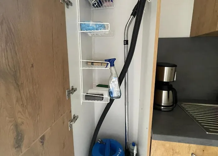 Apartament Citynah, Geraeumig, Wlan, Alles Neu, Vollausgestattet Magdeburg