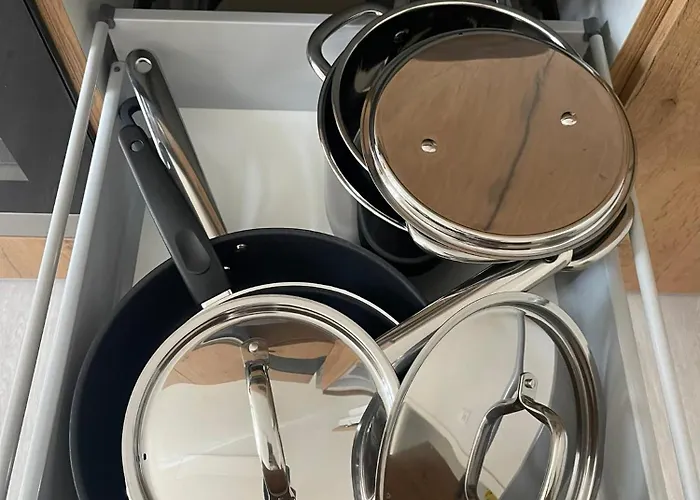 Citynah, Geraeumig, Wlan, Alles Neu, Vollausgestattet Apartament Magdeburg